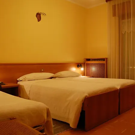 Hotel Dosdè 3*